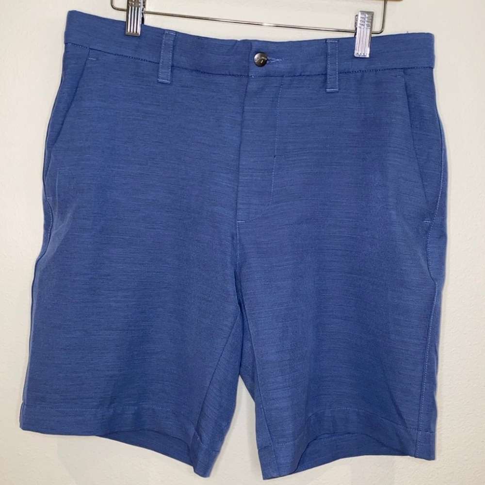 Callaway‎ Golf Shorts Men’s Size 32